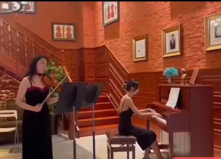 音乐会所-美国温格钢琴买家秀