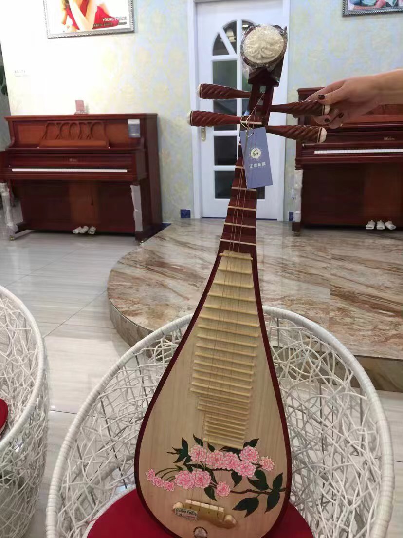 手工彩绘琵琶